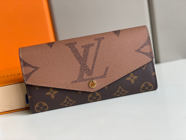l0*is V*t0n sarah wallet